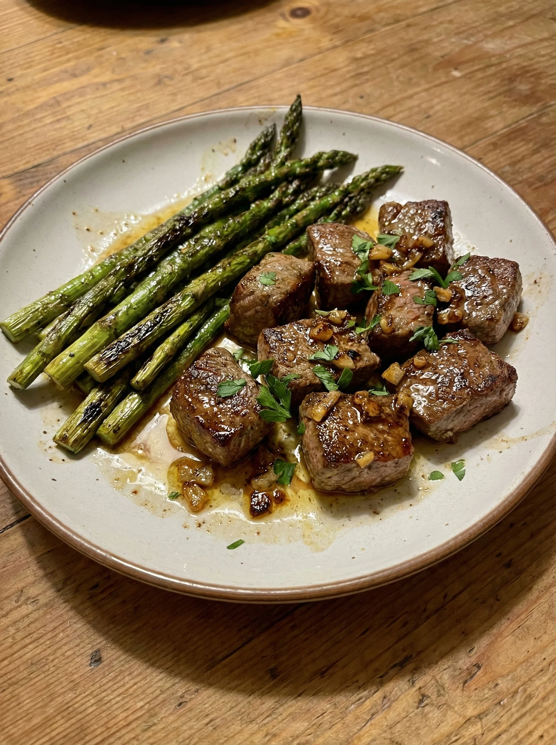 Garlic Butter Steak Bites and Asparagus